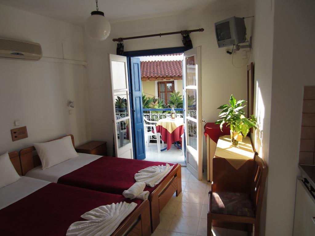 Hotel Mariona Питагорион Экстерьер фото